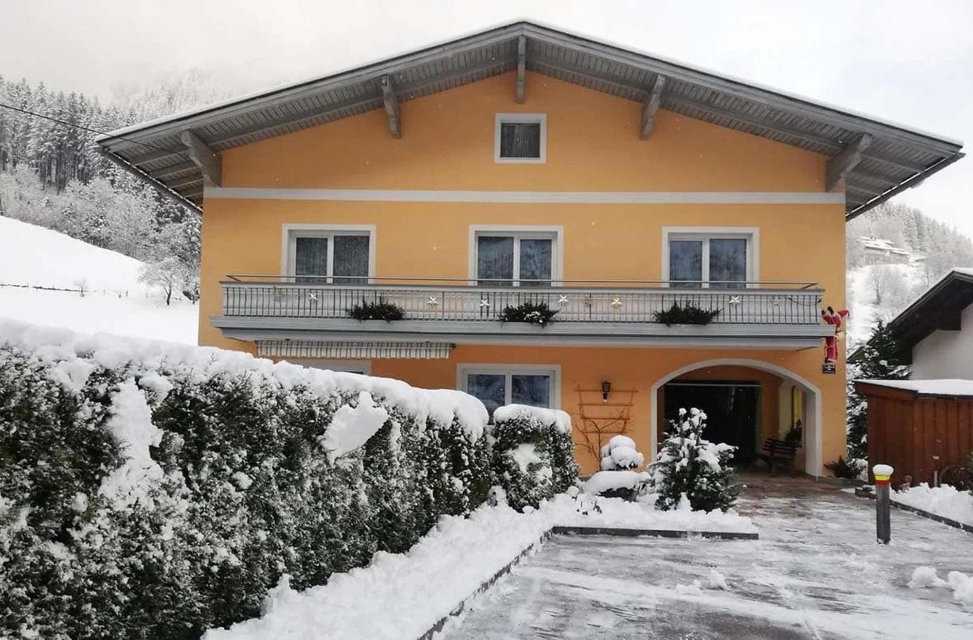 Chalet Carina Zell am See Exteriör bild